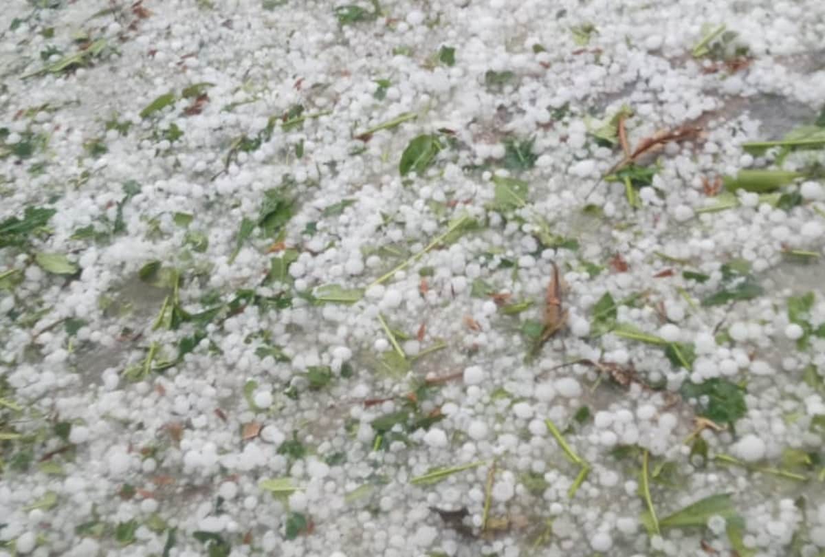 hailstorm and rain lashes out in delhi many homes destructed aftermath is huge