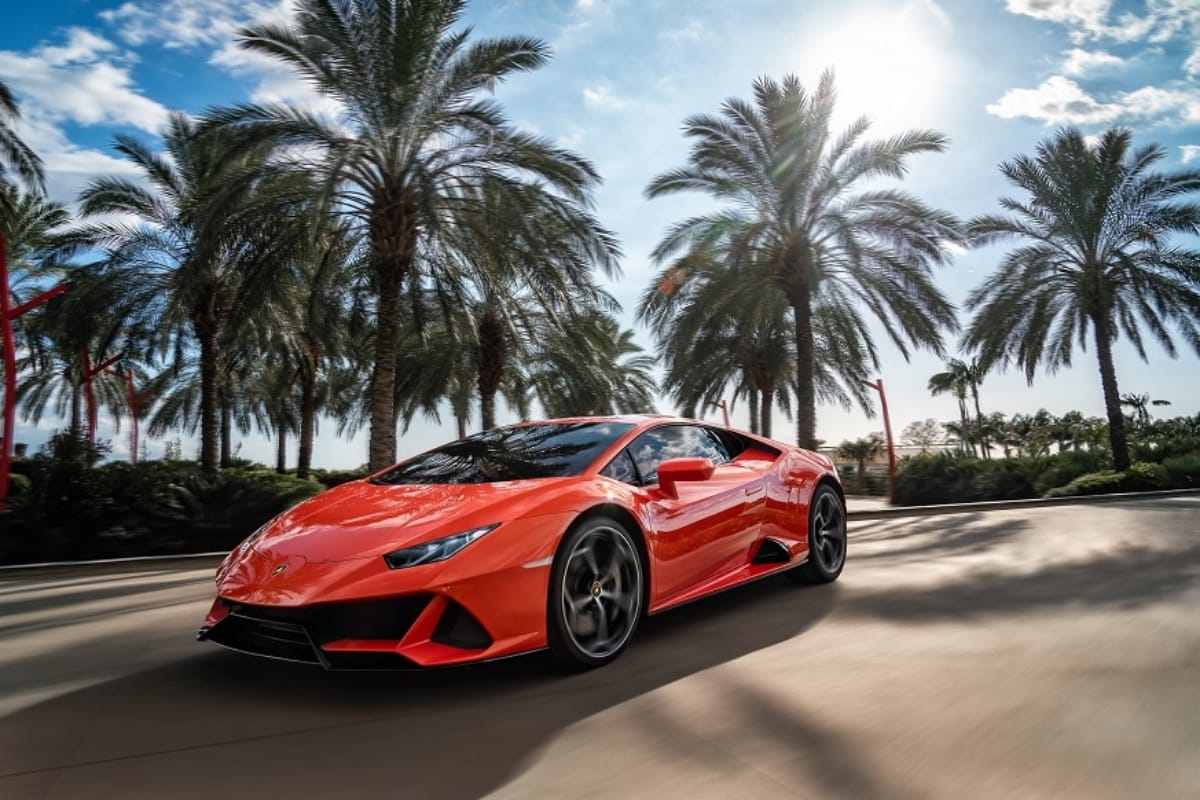 Lamborghini  new huracan beautiful images are here