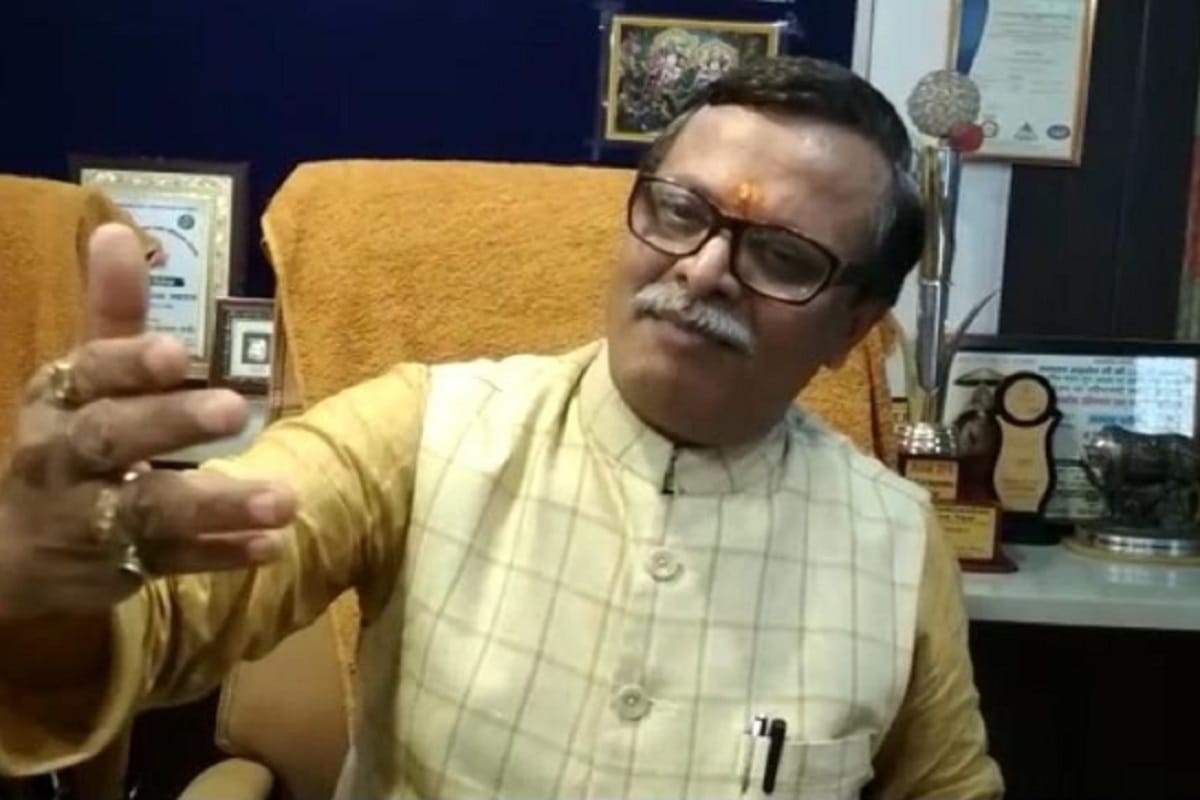 Inspector have action against BJP leader Vineet Sharda at Meerut