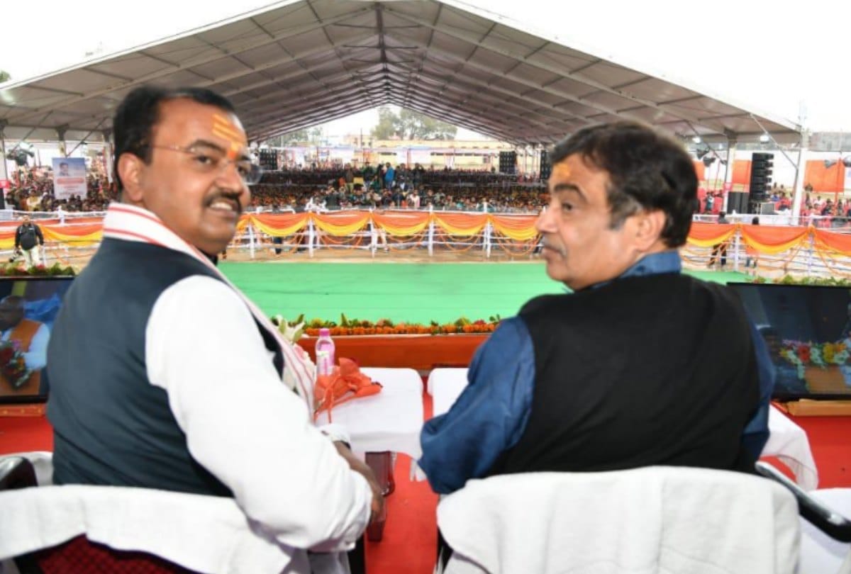 gadkari advised metro is costly up government should bring air bus