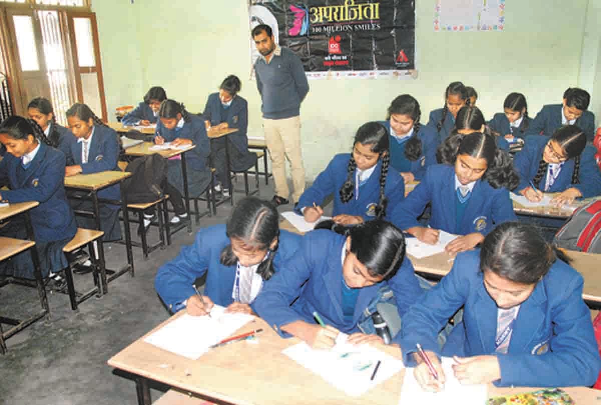 Aparajita: Message of voter awareness given by painting