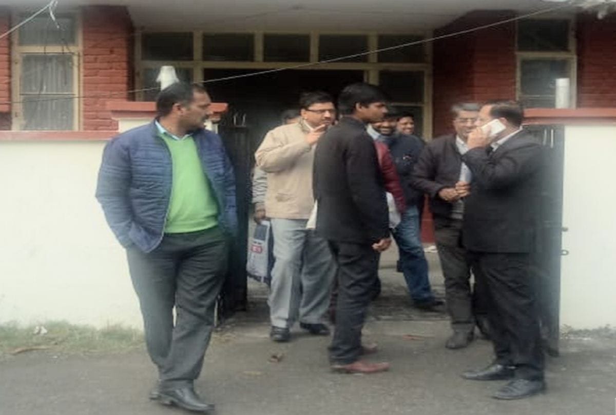 Two CA accused in Technomack scam sent to judicial custody