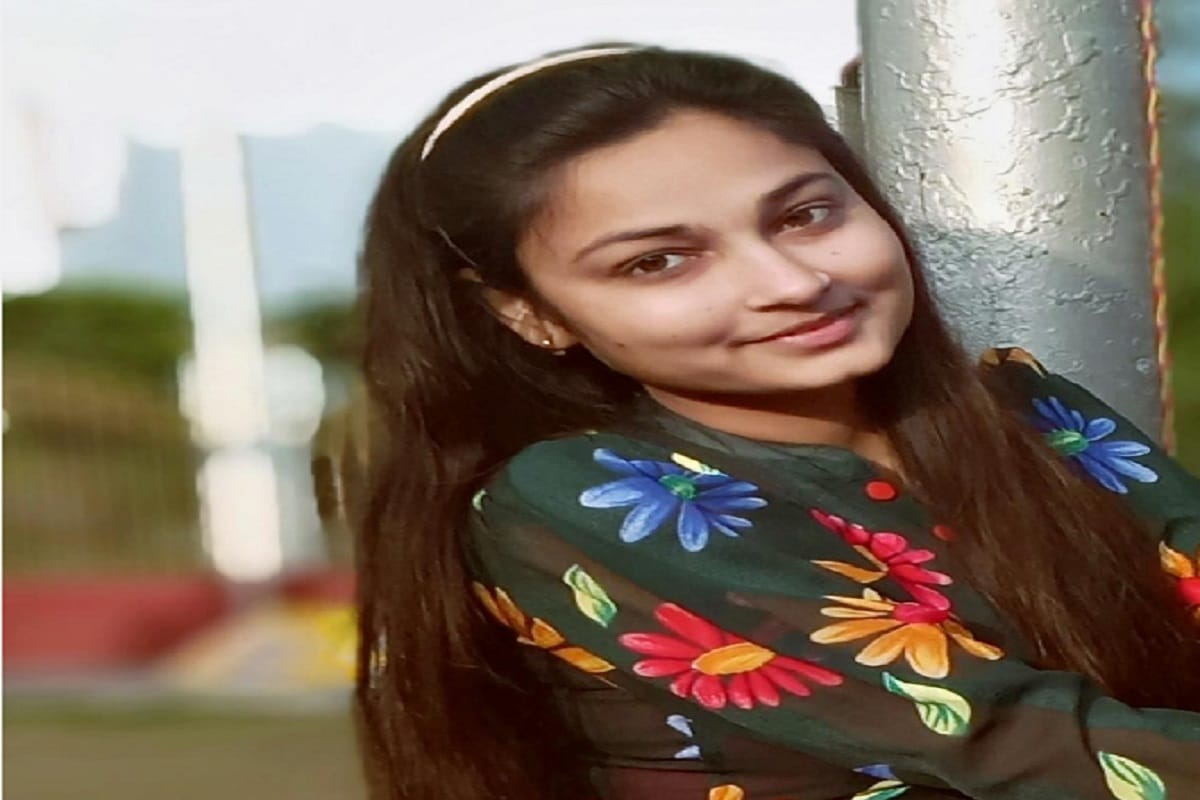 Meerut: Rose Day, Daughters changed the meaning of Valentin and made a career and,