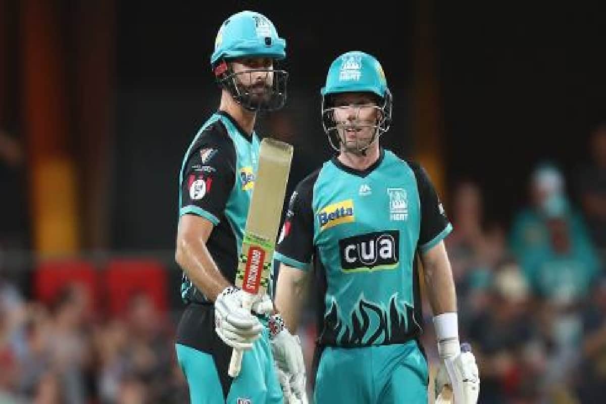 ben cutting and max bryant hits 13 sixes and 10 fours against melbourne stars in BBL