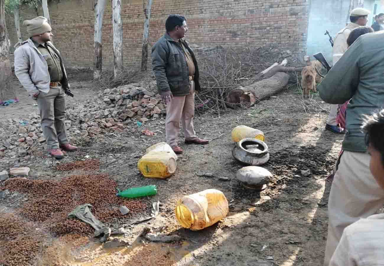 illegal liquor case in banda