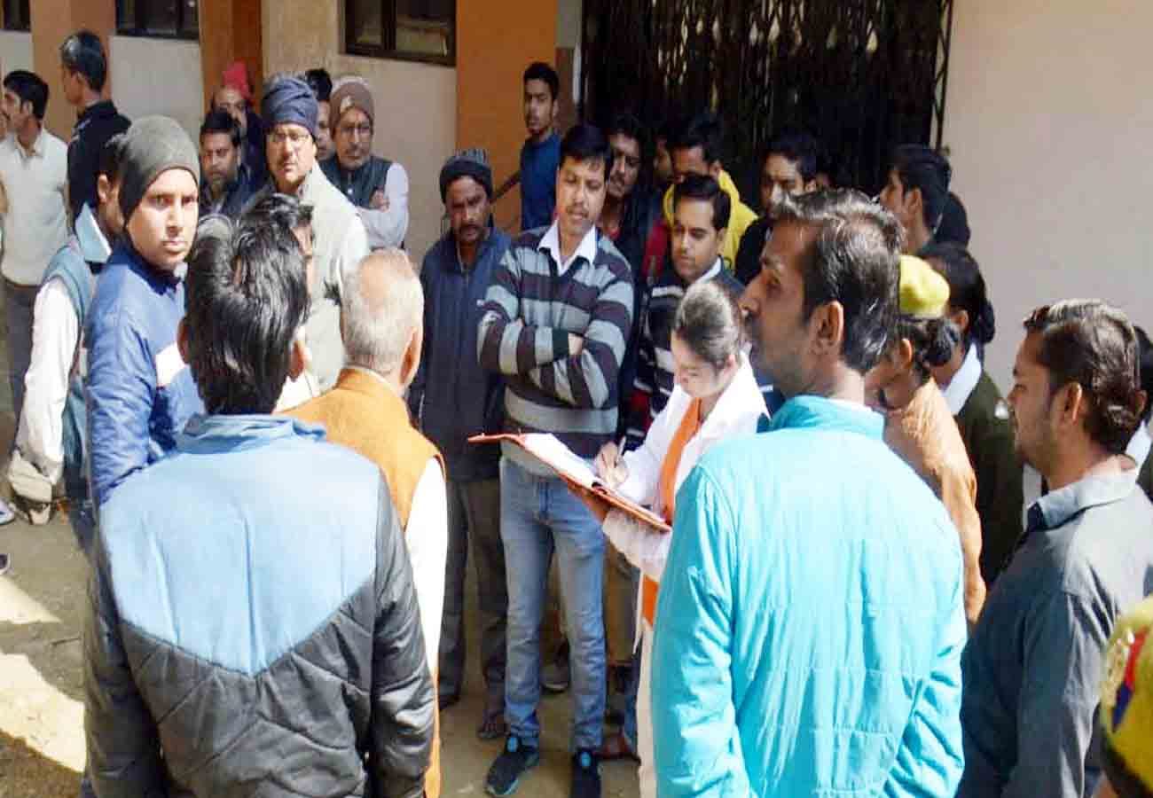 family refused love marriage with lover so girl committed suicide when