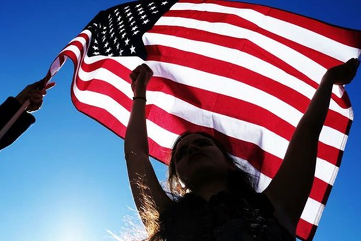 US lawmakers presented a bill which will favour Indian techies to get maximum Green Card