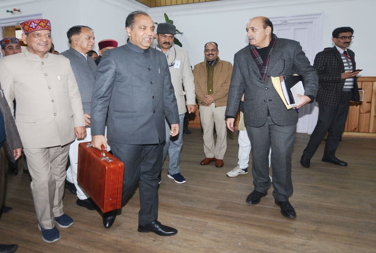 announcement of govt job to 20 thousand in himachal budget 2019