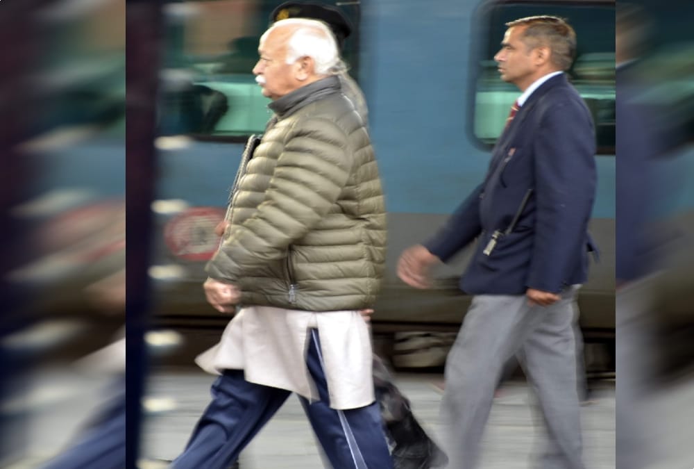Rss chief Mohan bhagwat ate only workers house food in uttarakhand visit