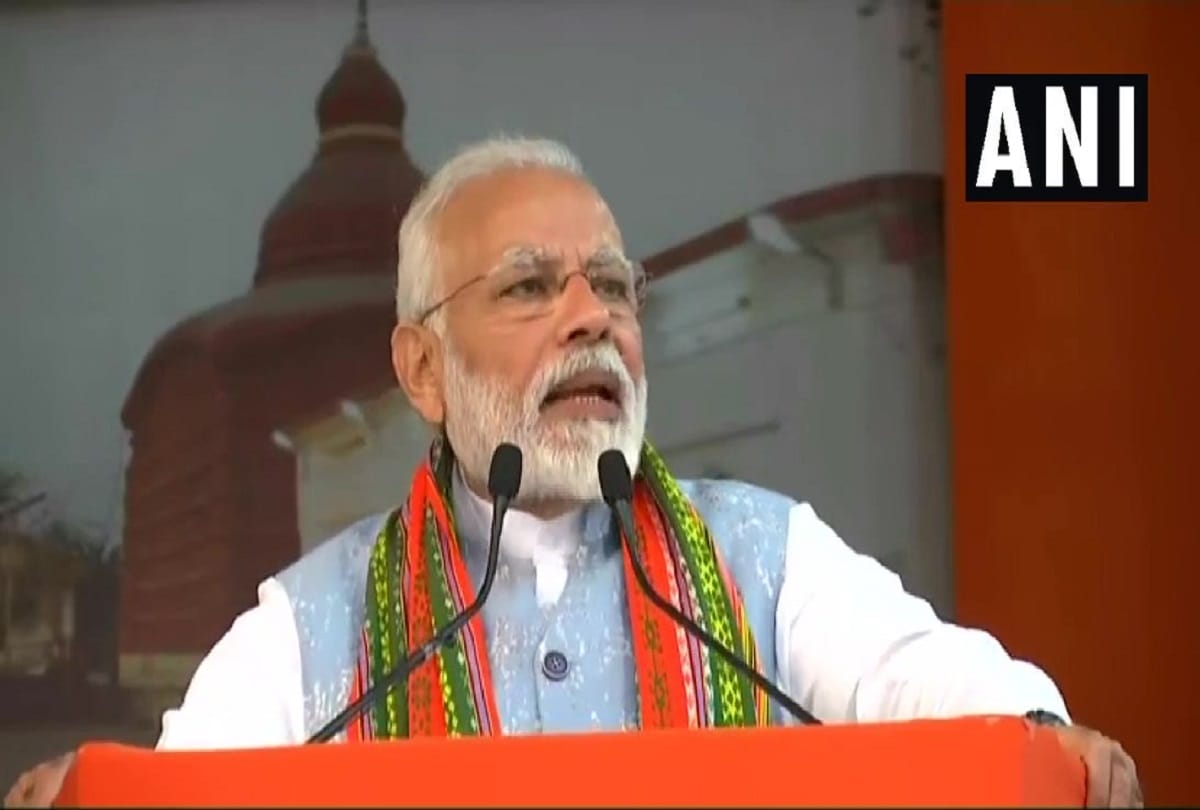 Narendra Modi inaugurates the Garjee-Belonia Railway Line in Agartala, Biplab Deb also present