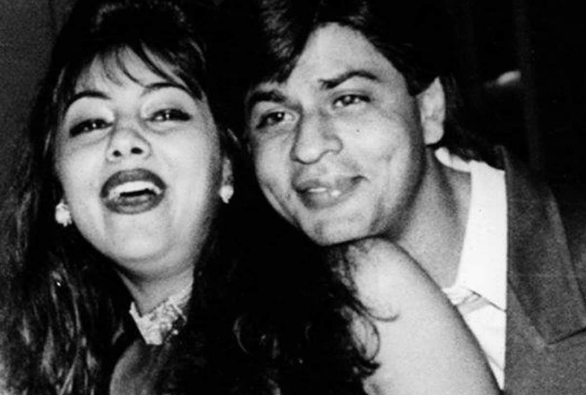 shah rukh khan gauri khan wedding anniversary look at the wedding album of them