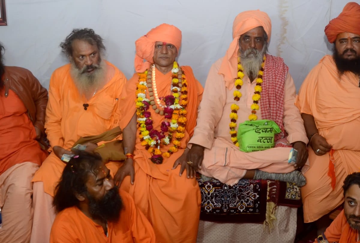 Kumbh 2019: Shraddhanand Giri become new Mahamandaleshwar of avahan akhara