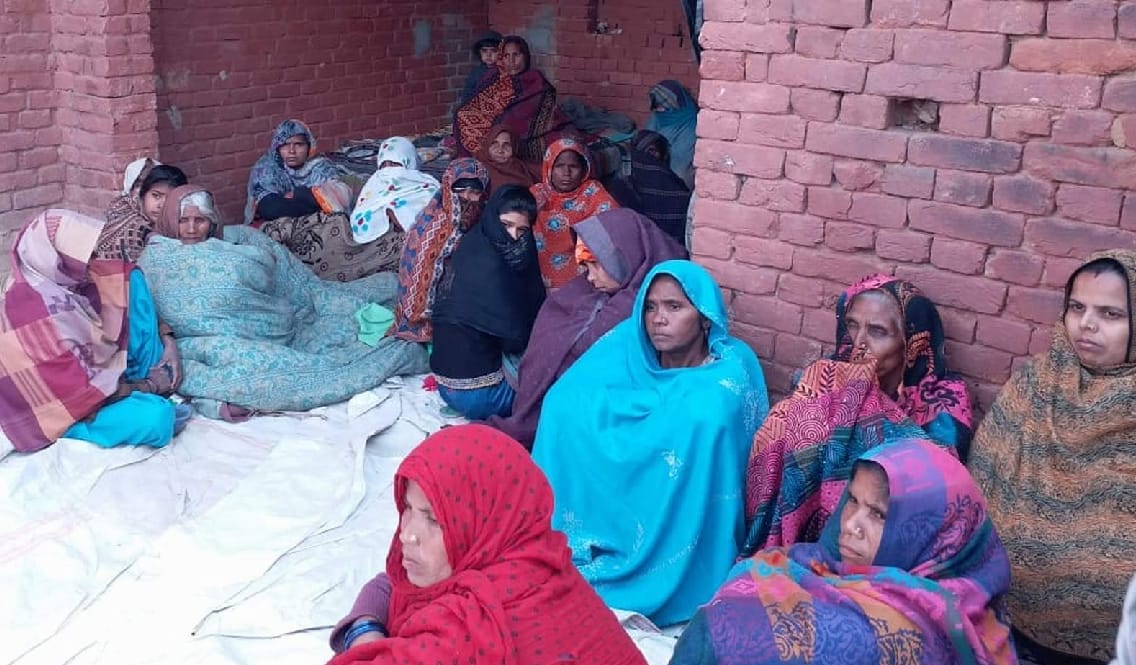 Two family father and son died together due to  poisonous liquor