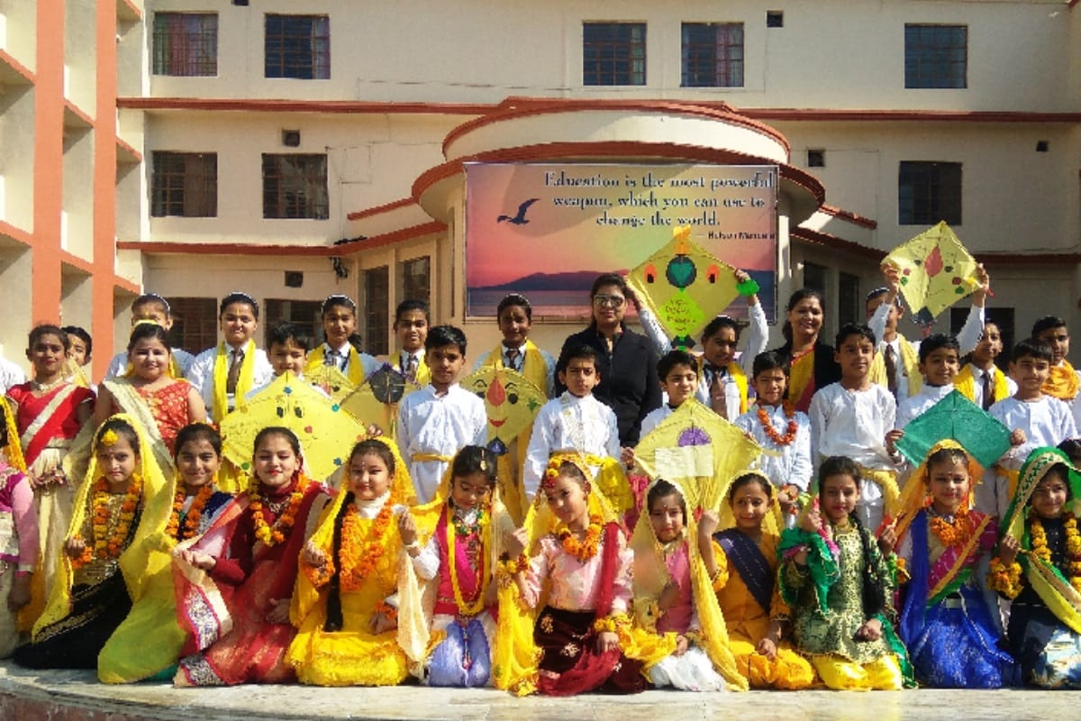 Happy Basant Panchmi: blue, yellow, pink kites in the sky see in pics