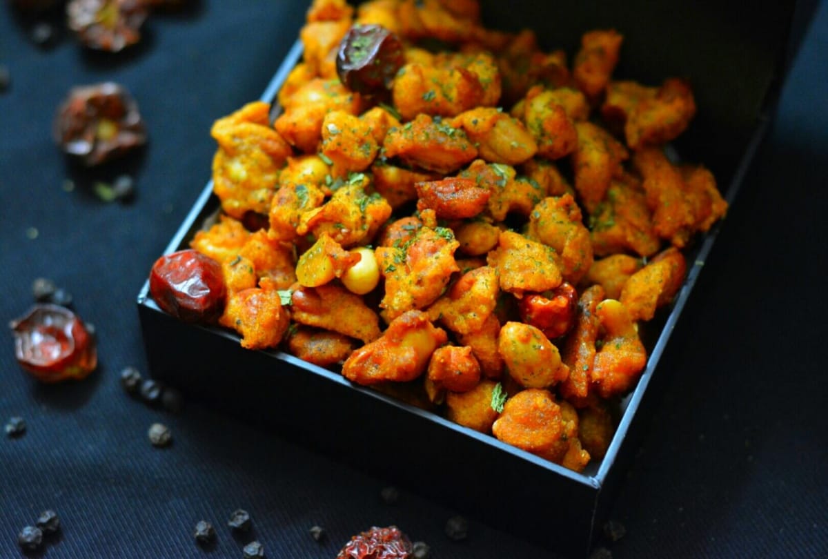 crunchi mungfali besan coated peanut yummy and simple recipe