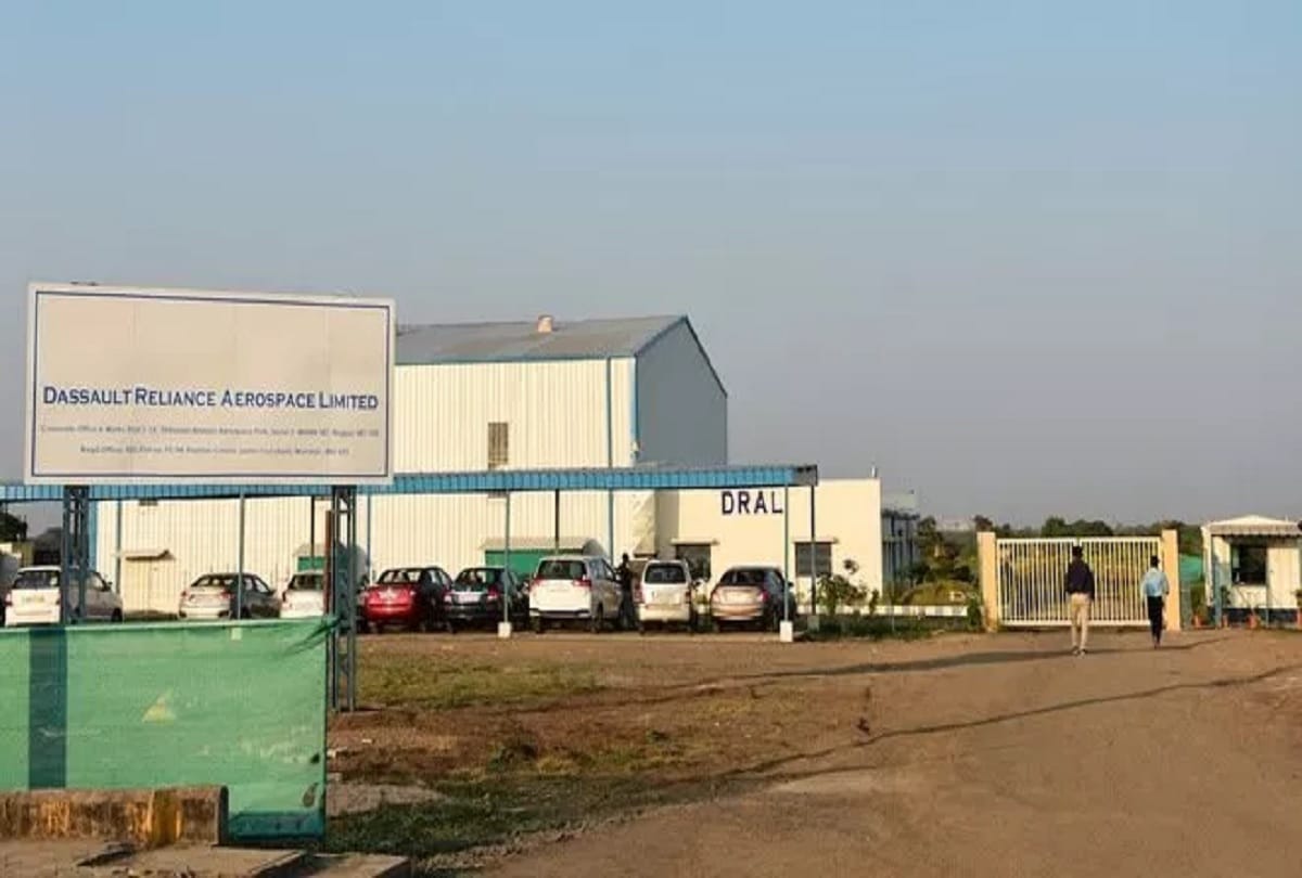 Dassault-Reliance kicks off Falcon jet production at Nagpur