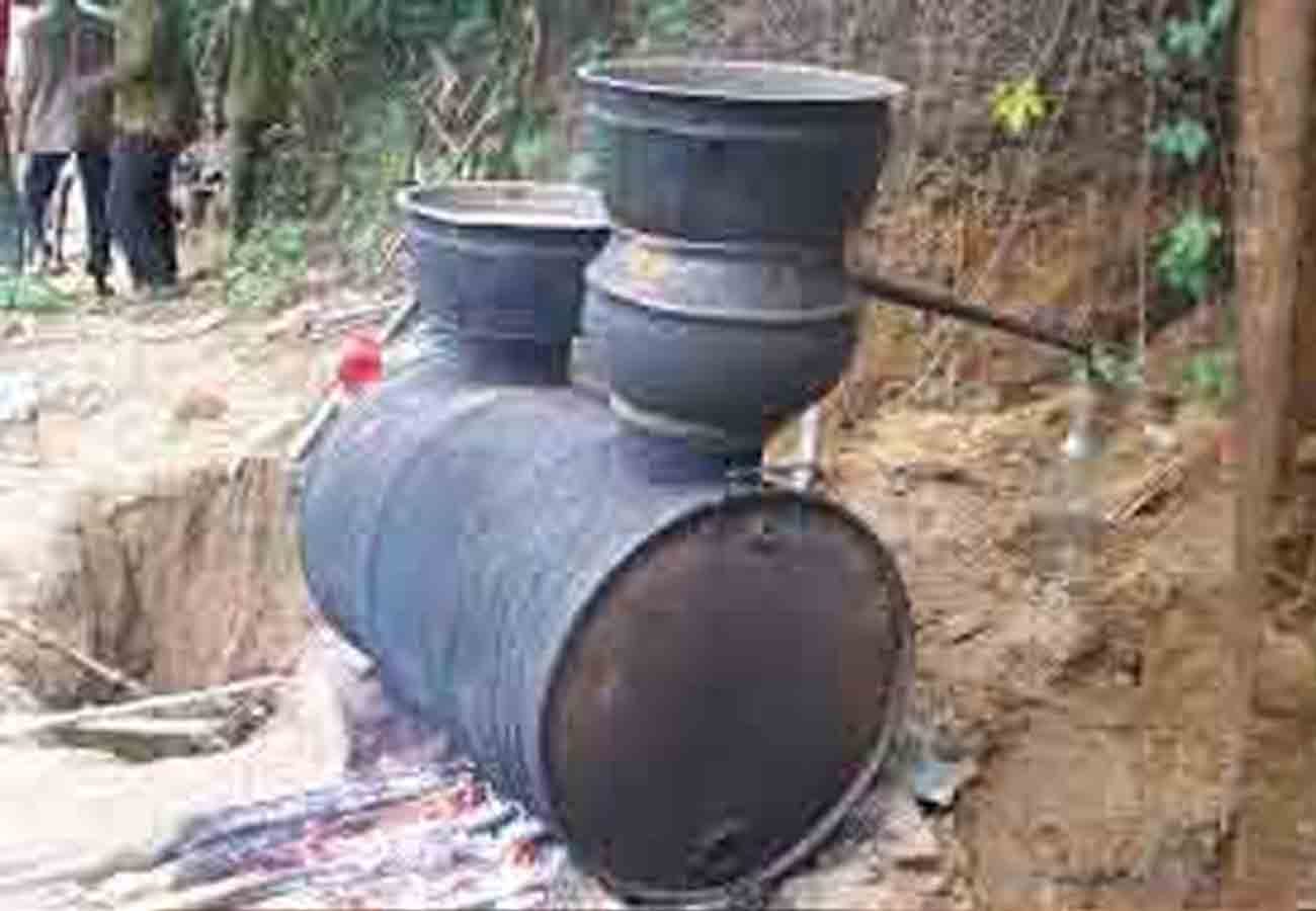 Illegal liquor trading continues in kannauj