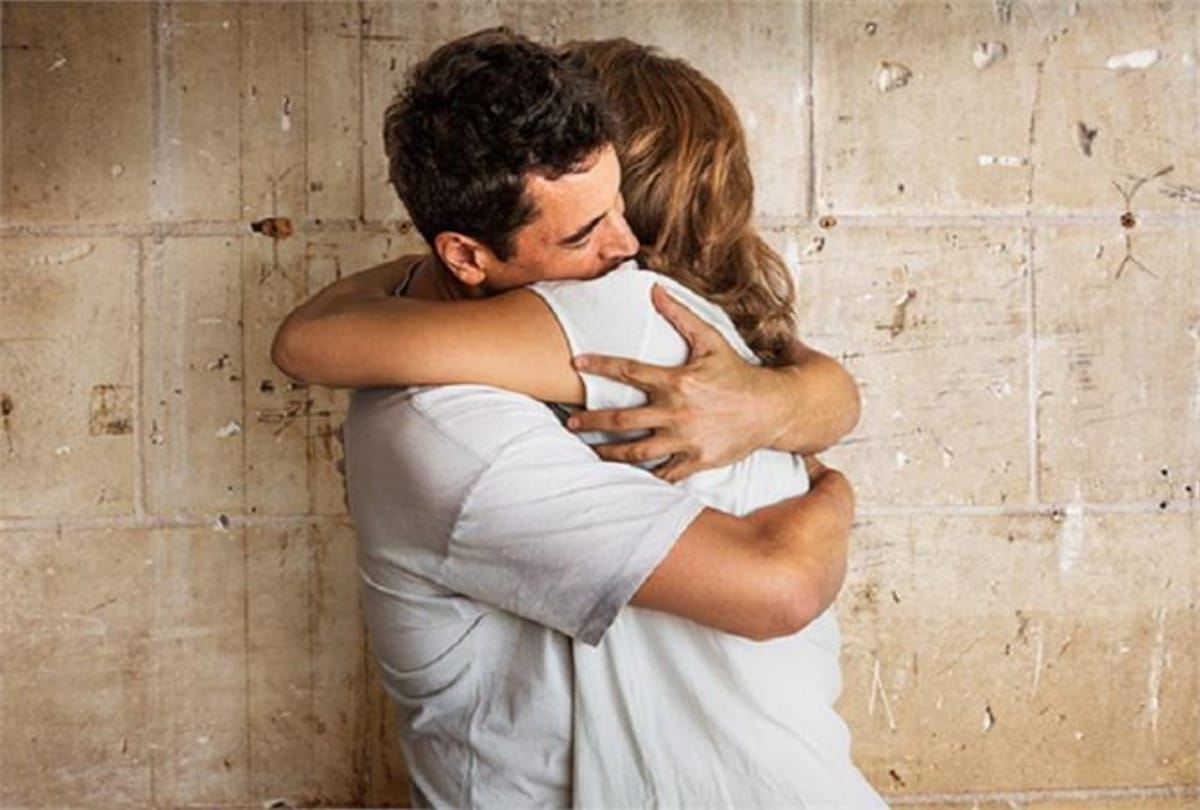 hug is beneficial for health