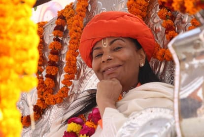 After contact of sai maa many foreigners left their jobs and become saint in kumbh mela