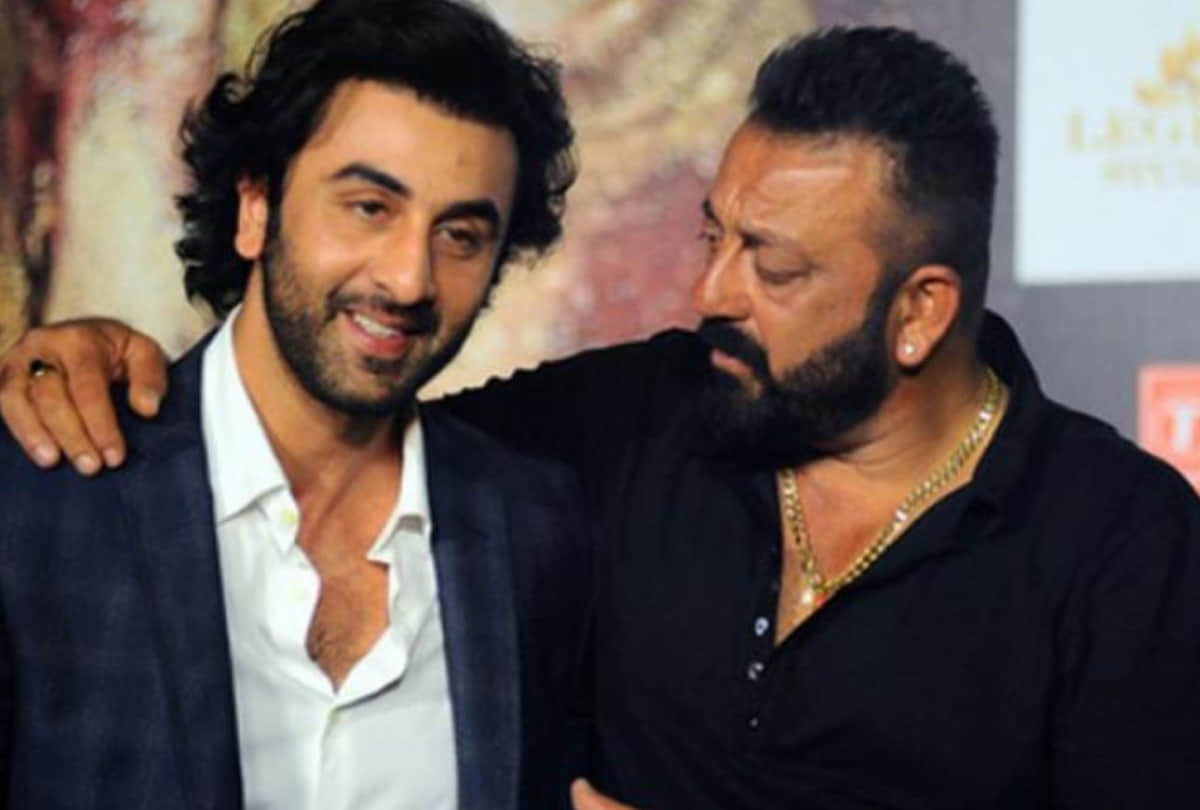 sanjay dutt insulted ranbir kapoor in party for cast in film sanju