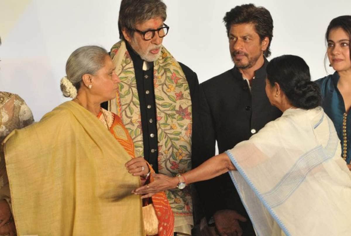 Shah rukh Khan asked to Amitabh Bachchan for the job on social media