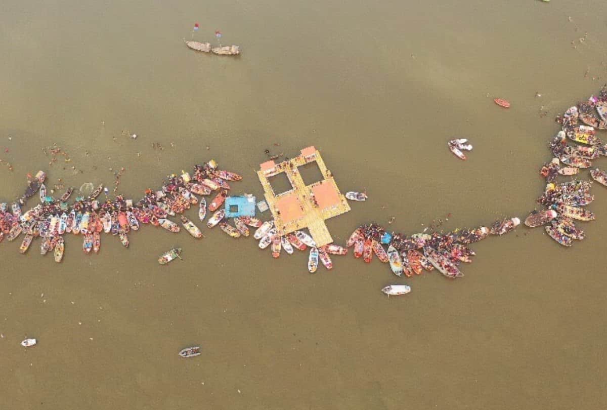 Shahi Snan, More than 1.70 Crore devotees get holy dip