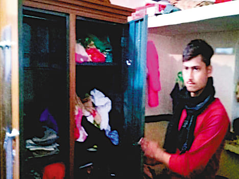 Four million jewels and cash theft