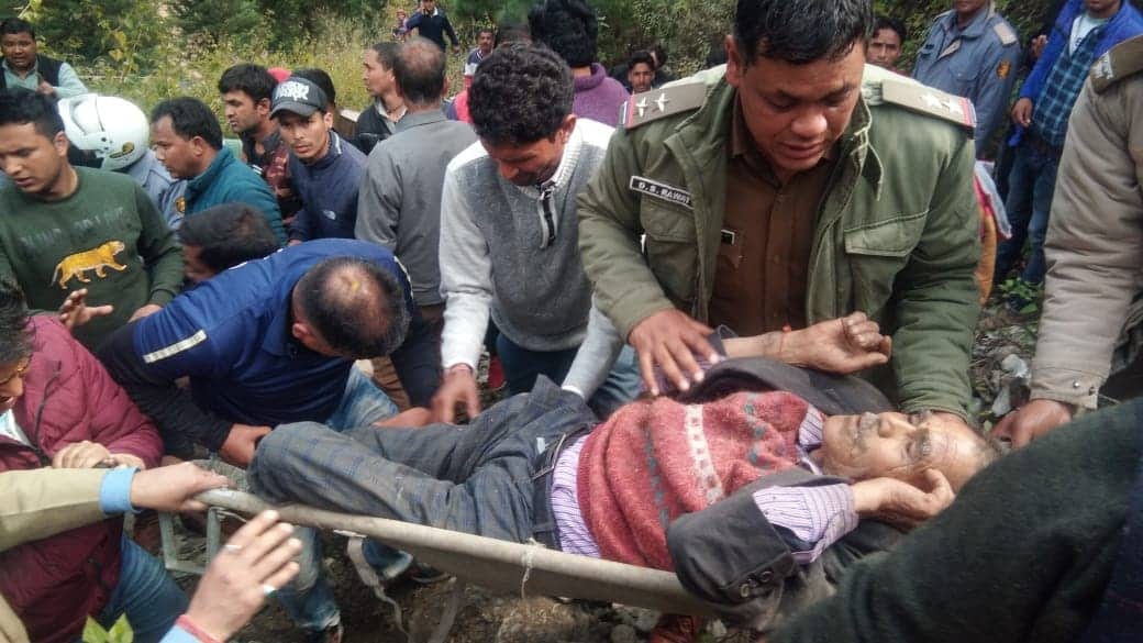 baraat vehicle fell in gorge at gopeshwar