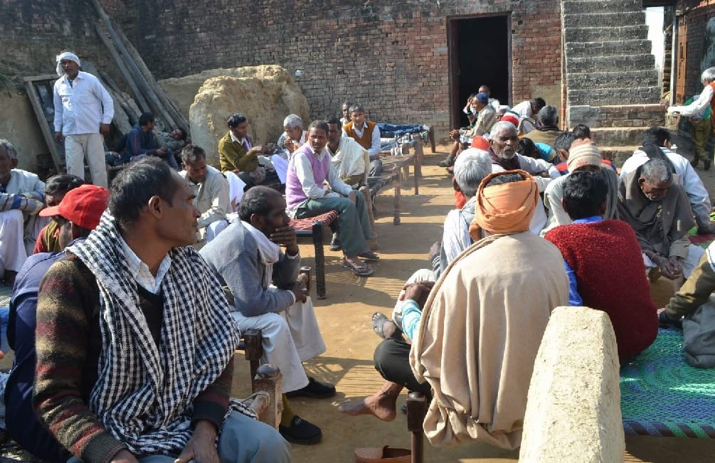 Poisonous Liquor case No space in village shamshan ghat for dead bodies funeral