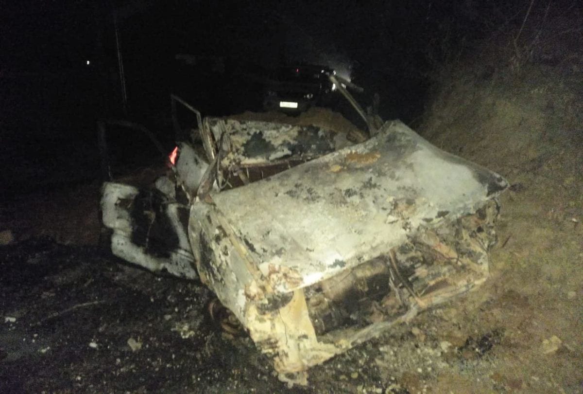 fire broke out in a car in sirmour himachal