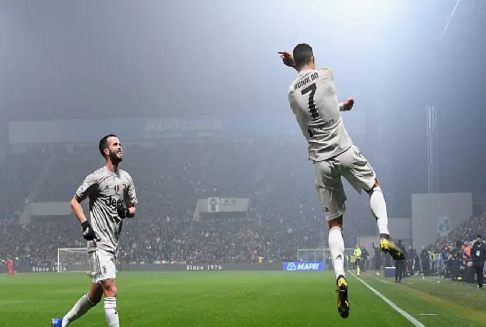 Cristiano Ronaldo hat trick help juventus win over atletico madrid in champian leauge