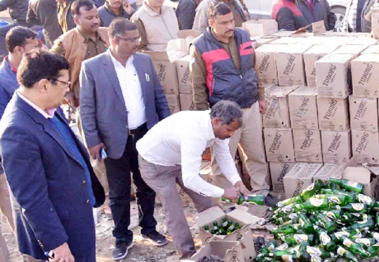 beer worth 33 lakh rupees buried in pit