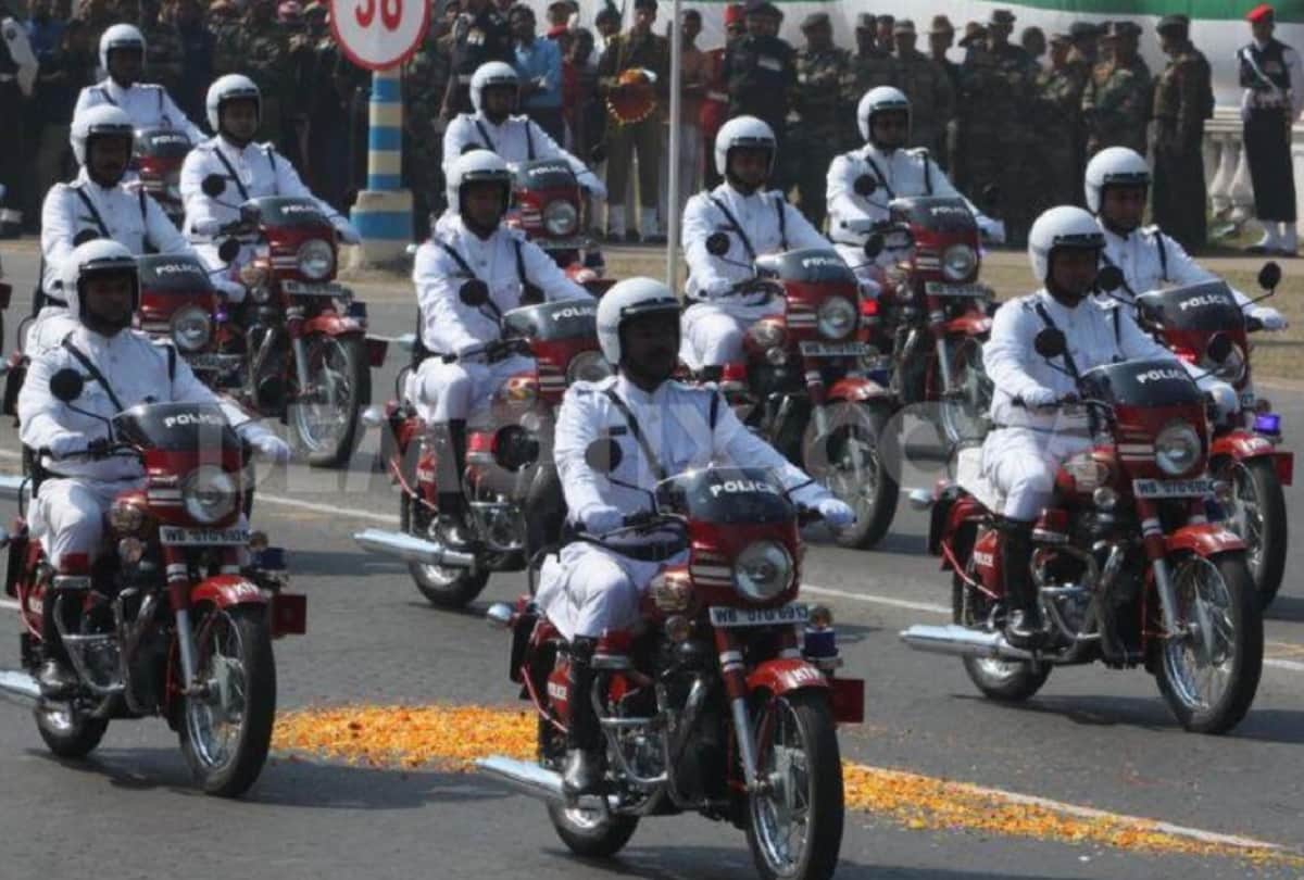 Why Kolkata Police Wear White Uniform Instead Of Khaki Know Reason