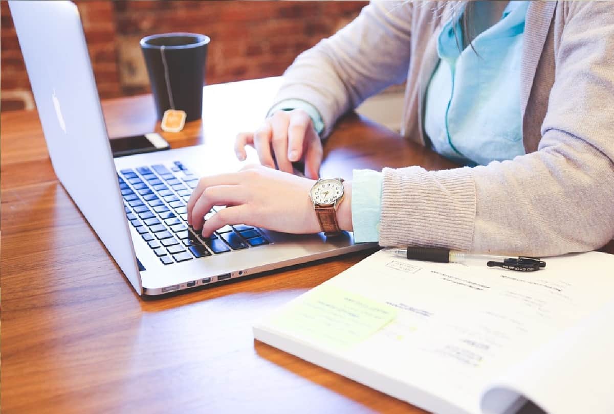 what your desk tells about you