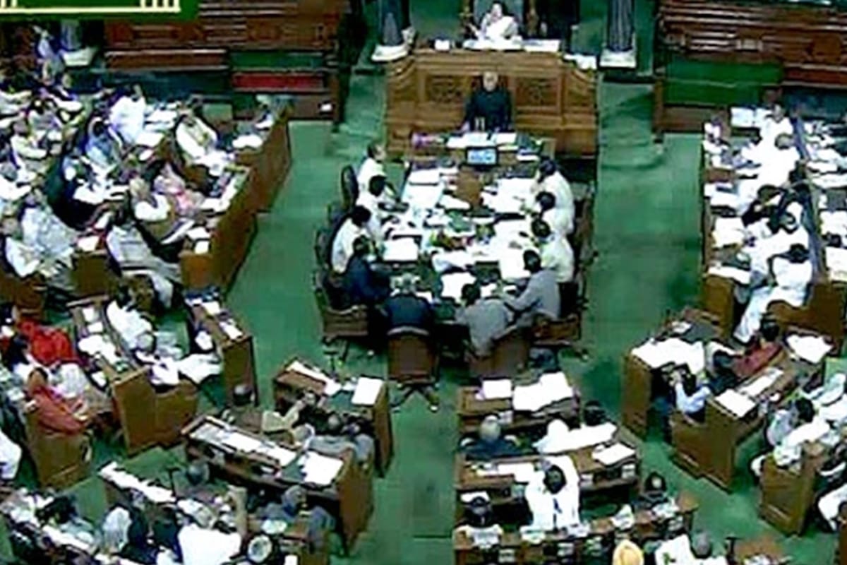 Parliament: uproar in lok sabha over Karnataka Audio, Congress praises slogans