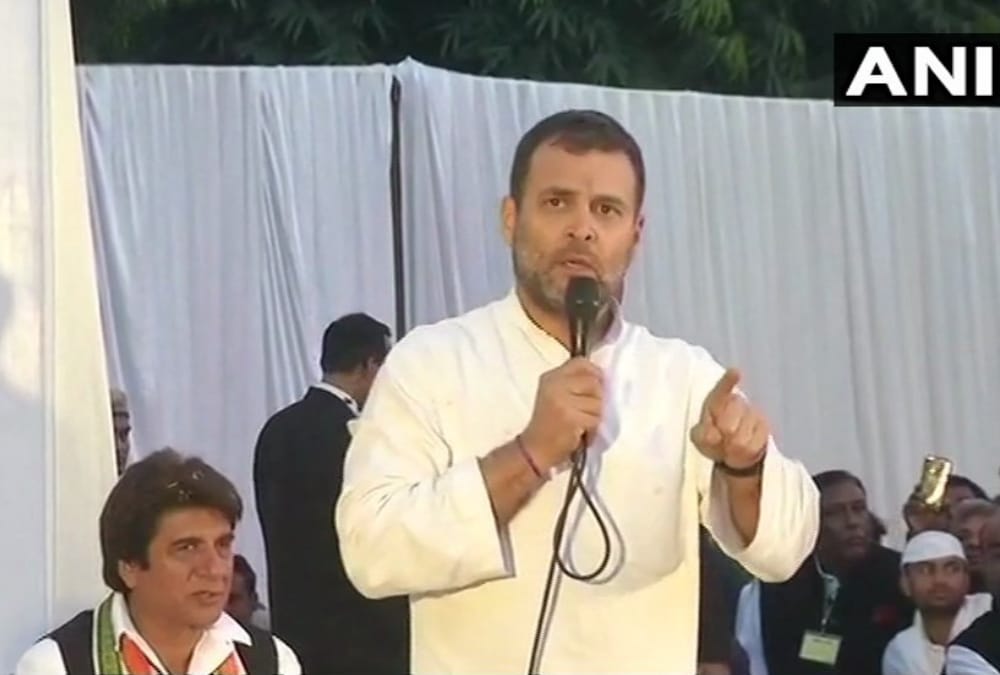 priyanaka gandhi and rahul gandhi road show in lucknow..