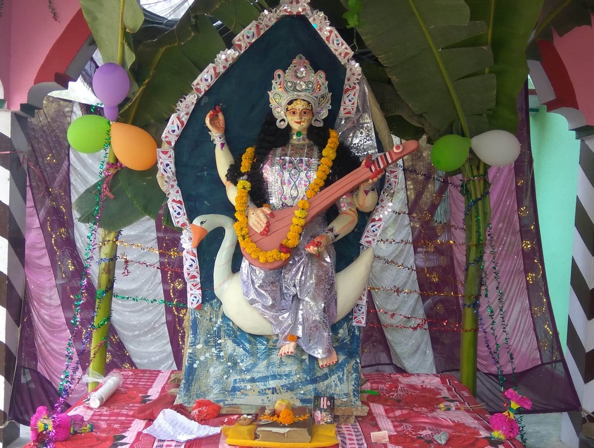 basant panchami 2021 maa saraswati aarti and vandana in hindi