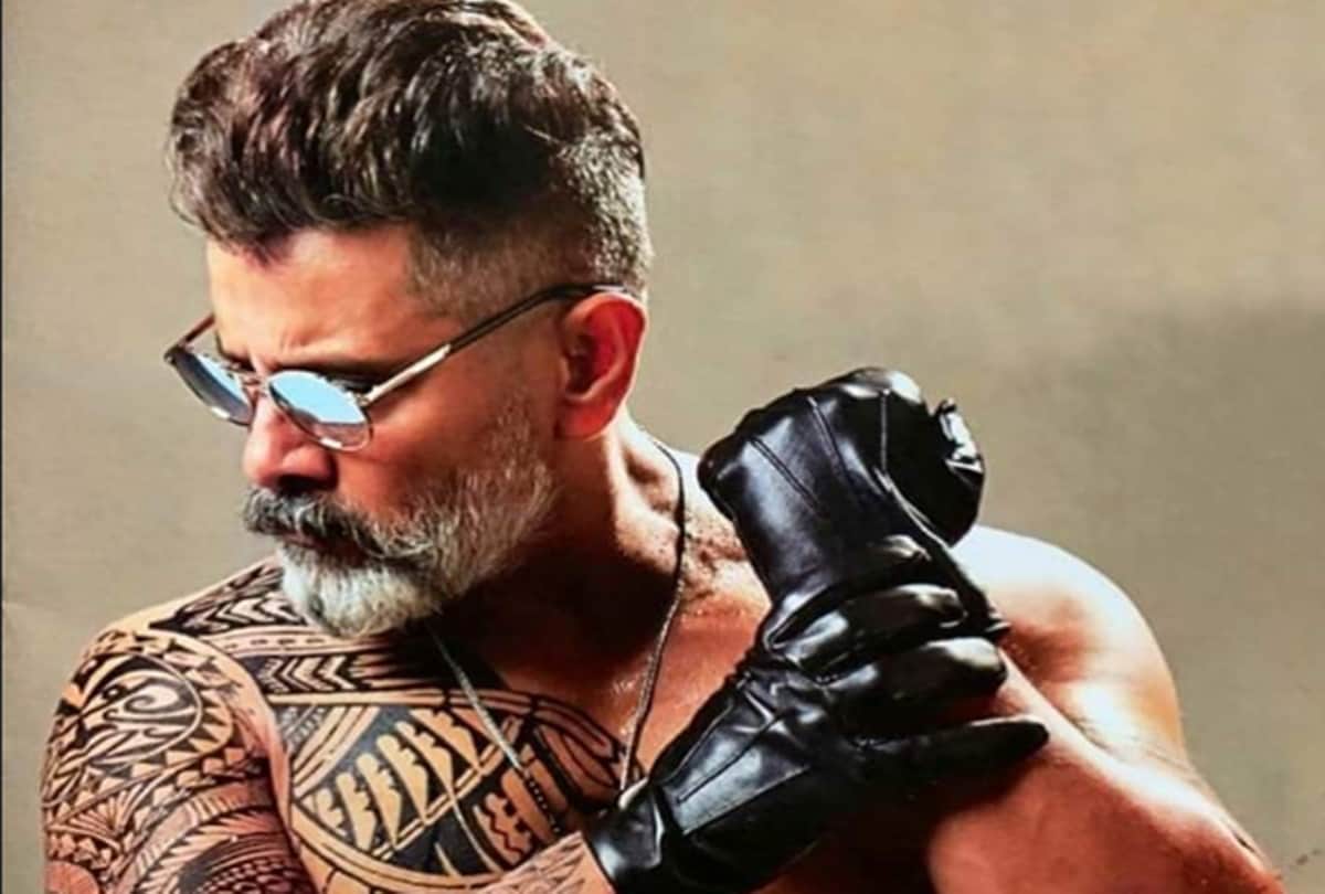 Superstar Chiyaan Vikram Kadaram Kondan gets banned in Malaysia