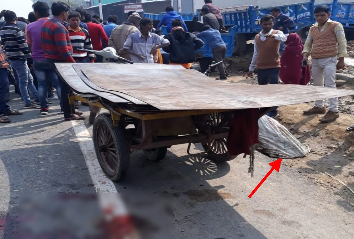 jugaad scooter hits bike, 14 year old died in bulandshahr in accident