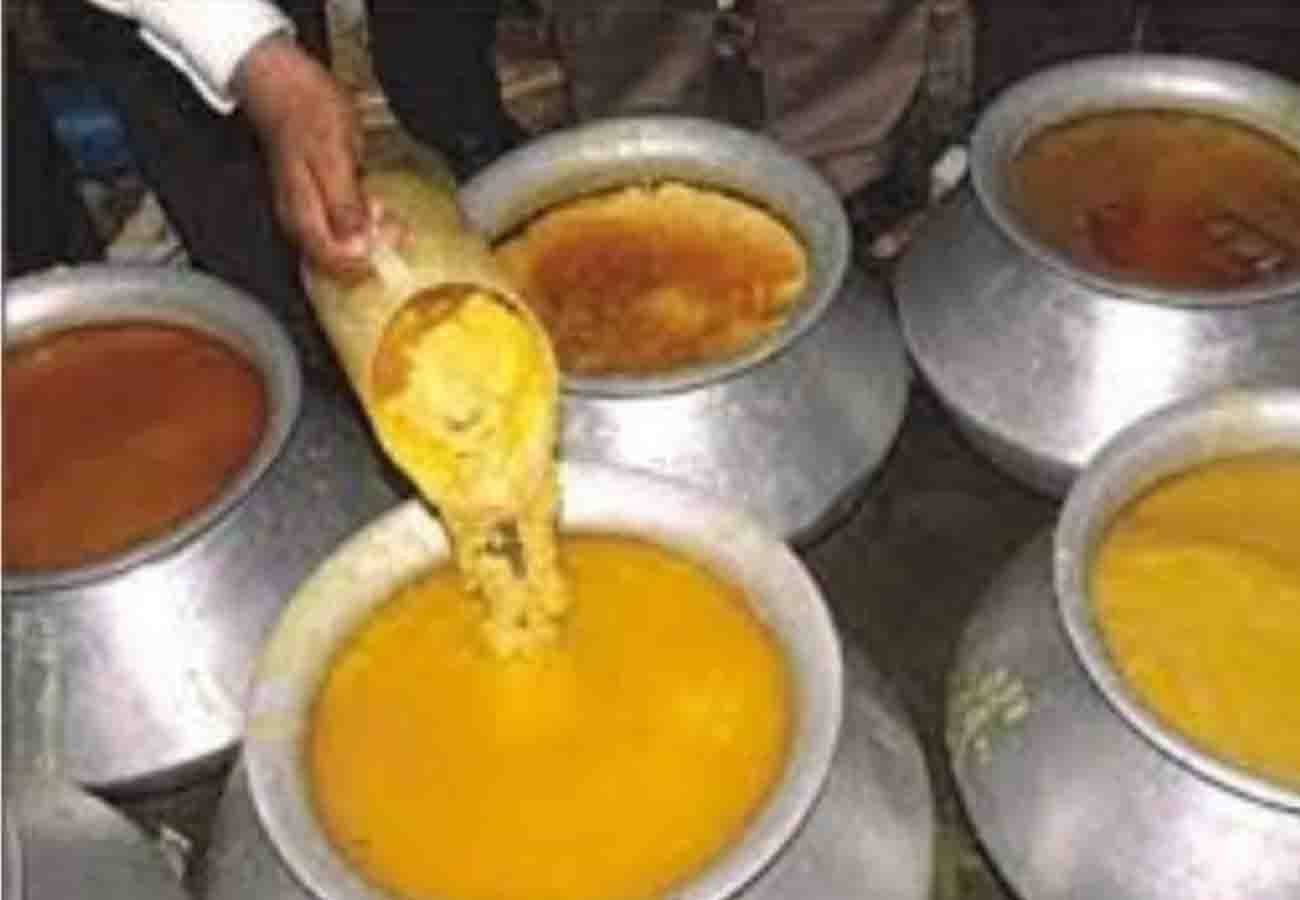 news related to food factory in kanpur