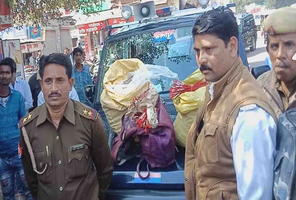 explosive found in bus in chitrakoot