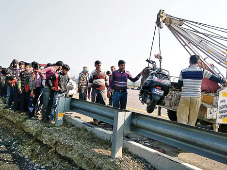 Death toll in road accident, nephew severe