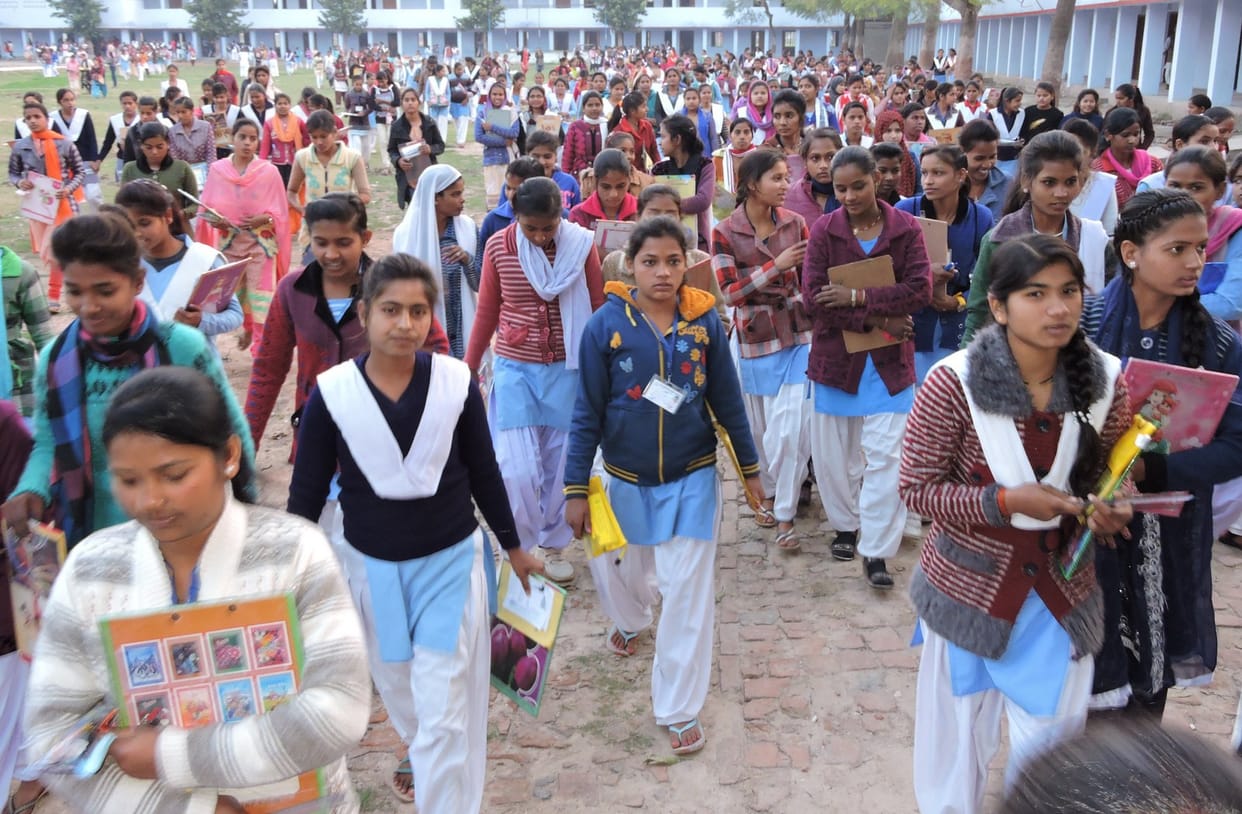 10वीं में 2504 ने परीक्षा छोड़ी