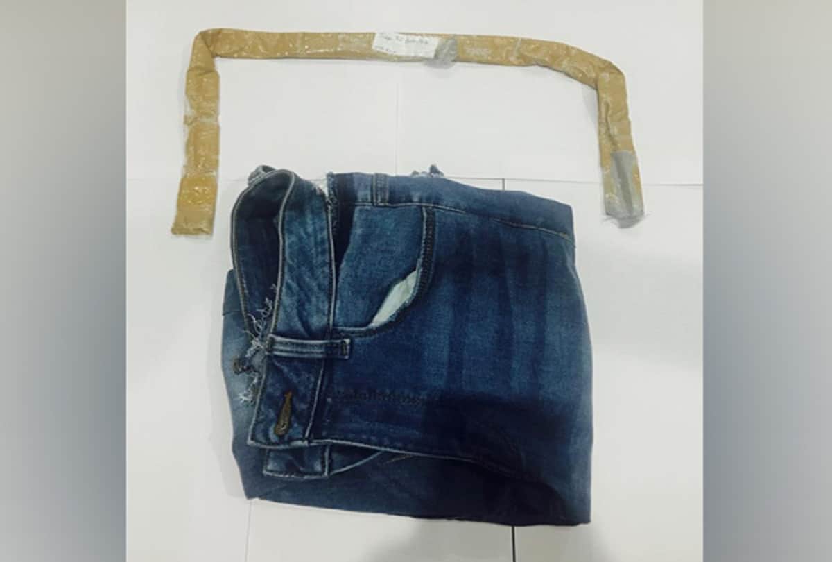 Goa customs officers arrest a woman for smuggling gold at Dabolim Airport