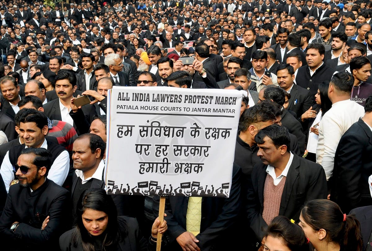 ‘25 तक नहीं हुआ एसडीएम का तबादला तो करेंगे आंदोलन’