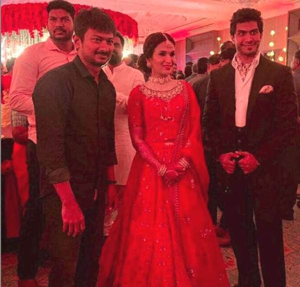 rajinikanth daughter soundarya and vishagan wedding reception photos mukesh ambani was there