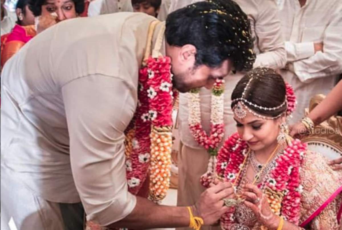 soundarya rajinikanth share honeymoon photo with husband users troll them