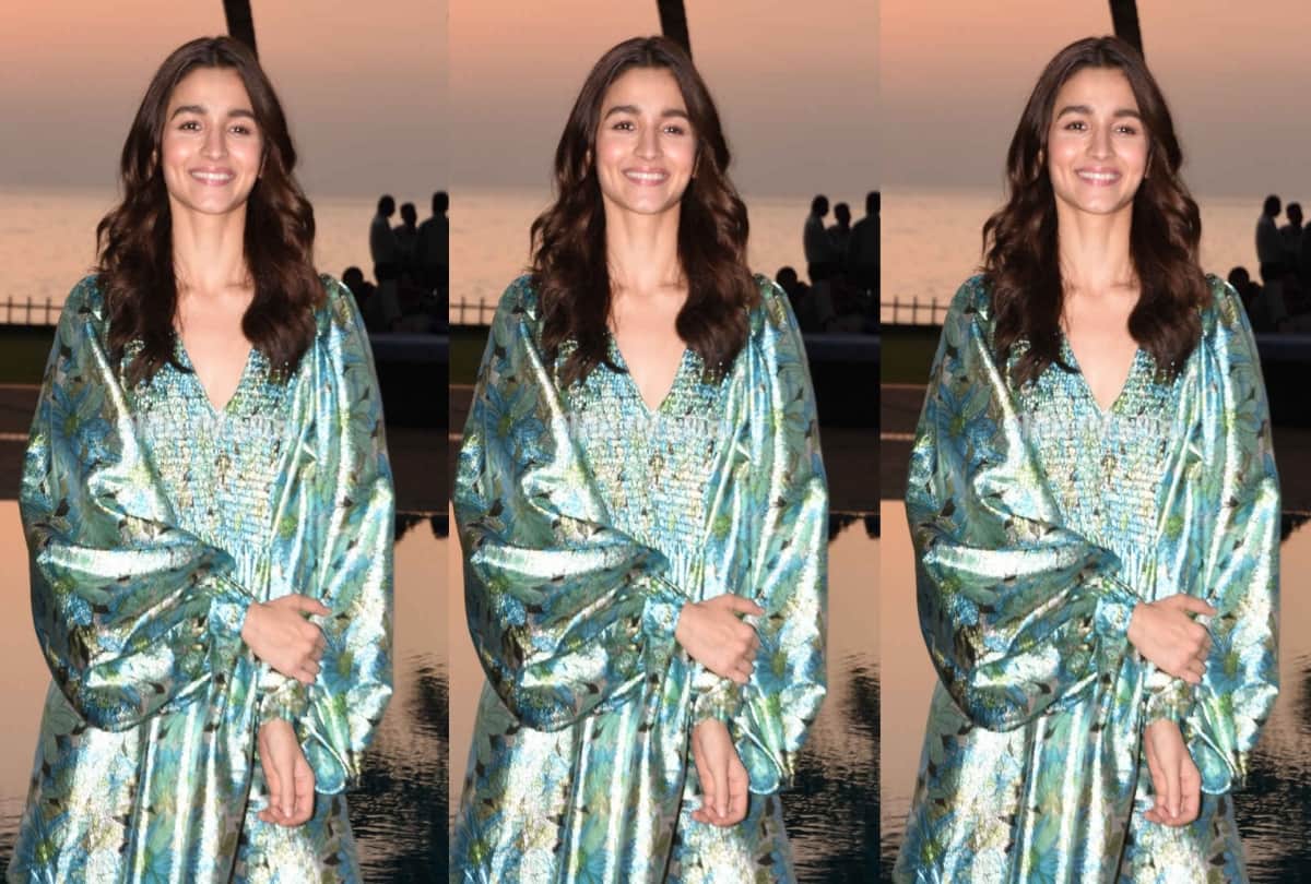 Ranveer Singh and Alia Bhatt fashionable turn suring Gully boy promotion