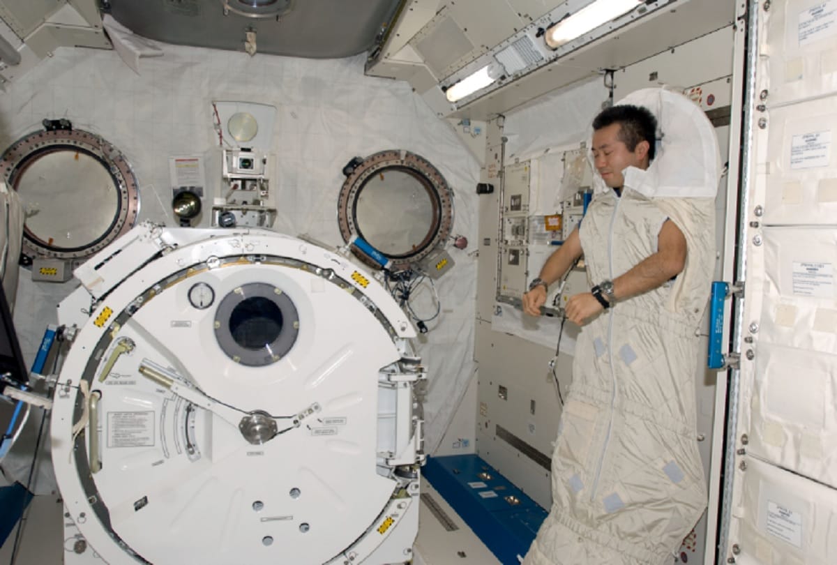 intimacy will be easy in space