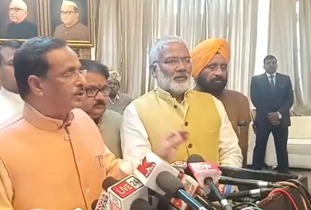 dinesh sharma on disrupting vidhanmandal session in lucknow.